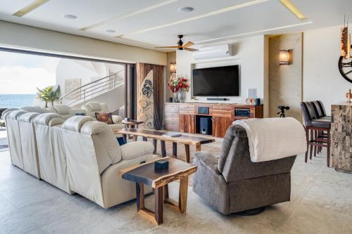 Villa Serenity Now in Puerto Aventuras, Mexico