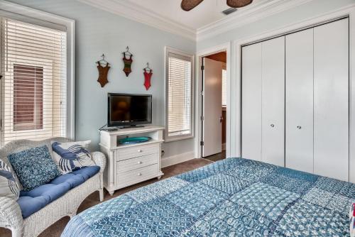 High Dune - 5 Bedroom Home - Private Pool & Hot Tub! West End - Elevator!!! - image 13