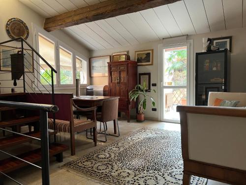 設施, a casa di paola suite in 拉溫納市中心