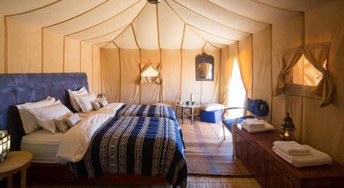 Sahara luxury camp & activities