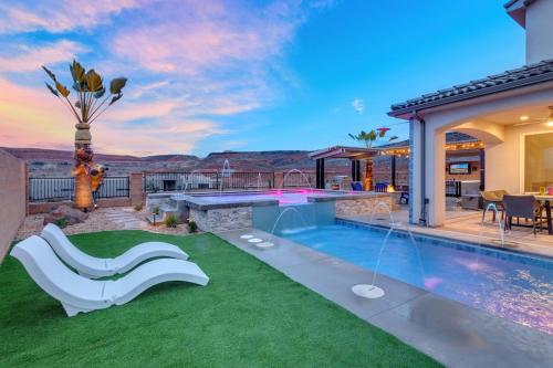 Paradise at 3 Pools at Paseos 1373 Resort Private Kiddy Pool, Adult Pool, Hot Tub, & more