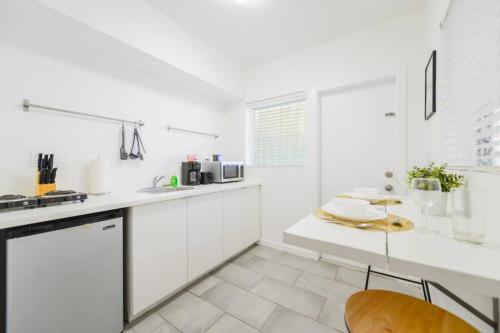 Awesome Studio 15 min from The Beach in Miami, USA