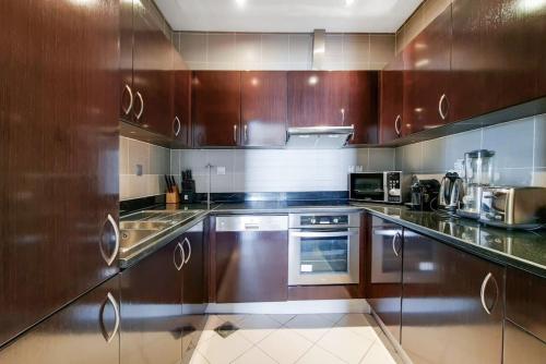Royal Amwaj Residences North - Vibrant Two Bedroom, Dubái (foto 3)
