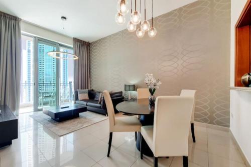 Vacationer I Downtown 1 Bedroom I Close to Burj Khalifa & Dubai Mall I Free Parking, Pool, Gym & Wi-Fi, Dubái (foto 6)