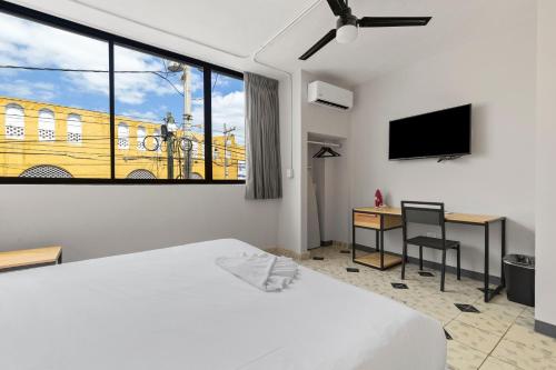 Suites Reforma by HomiRent in Merida