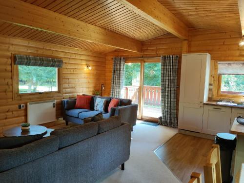 Parkwood Lodge - image 14
