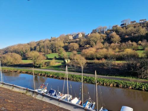 Escapade sur le port de Dinan - Location saisonnière - Dinan