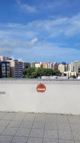 Front Beach Apartament Pajuçara Maceió - image 5