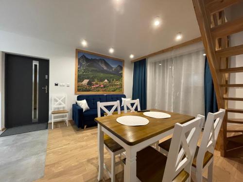 Domki przy skwerku in Guty