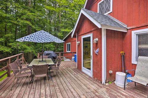 Lake Home with Fireplace Game Room and Beach Access! - image 6