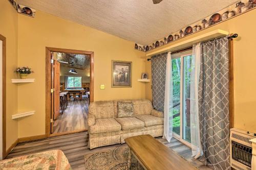 Arrowhead Lake Home with Game Room and Beach Access!