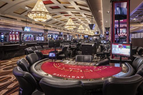 Horseshoe Bossier Casino & Hotel, Bossier City – Updated 2023 Prices