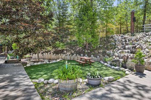 Gorgeous Lakehouse with Hot Tub and Waterfall Oasis! in Lake Arrowhead, USA