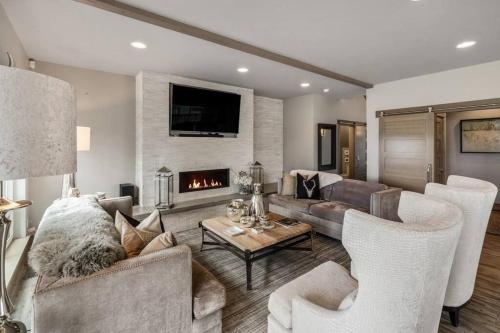 Luxury Mountain View Townhome - Rosa Way North in Bozeman, USA