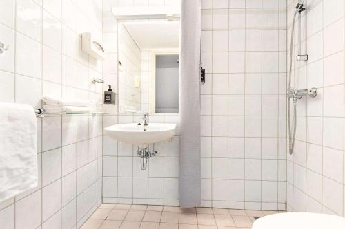 Sure Hotel by Best Western Hotel Ole Tobias - image 10