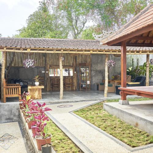 423553356 Anda Amed Villas & Spa