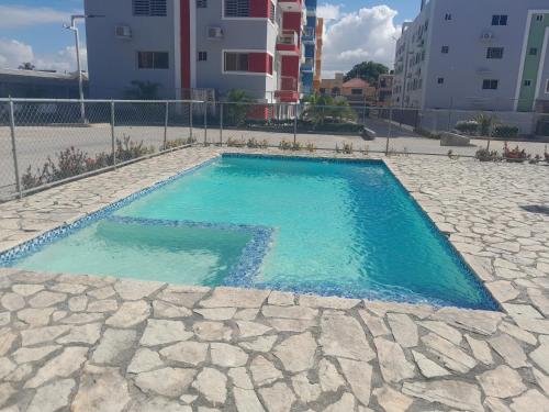 First floor Elegant apartment with POOL in סן פדרו דה מקוריס