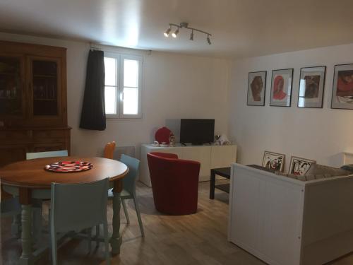 Appartement Le Palais, 2 pièces, 4 personnes - FR-1-418-219 - Location saisonnière - Le Palais