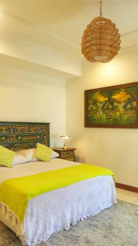 House near Seminyak 6BR promo