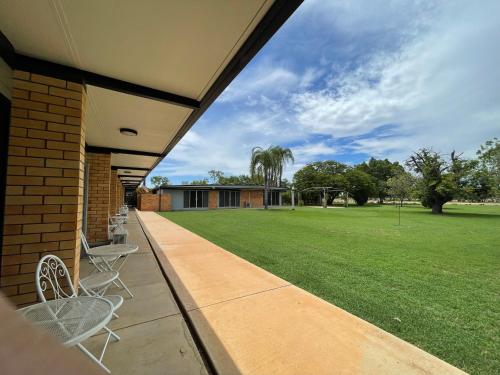 Jumbuck Motor Inn with Pool in Longreach
