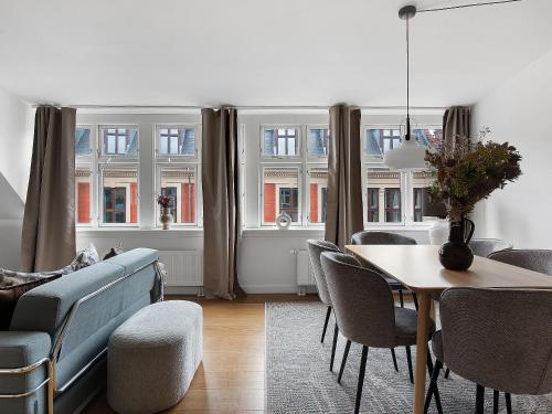 Sanders Leaves - Precious Two-Bedroom Penthouse In Downtown Copenhagen, Kodaň (fotografie 8)