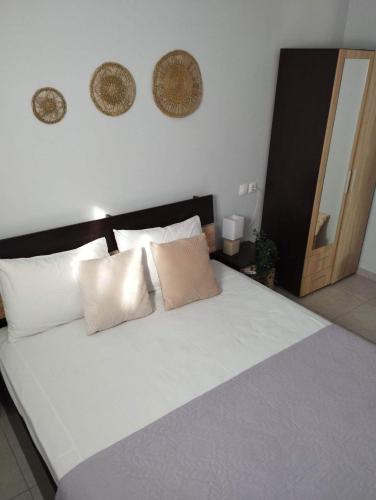  MAGDA APARTMENTS in Nea Roda