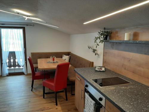 3 bedrooms, 3 beds