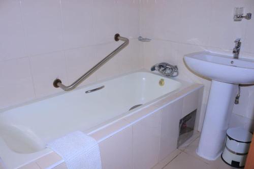 Facilities, Crown Bed & Breakfast in Francistown