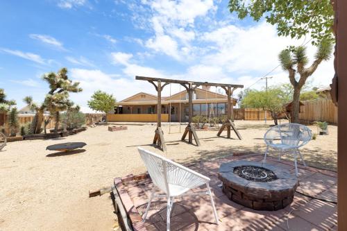 Euphorbia House - Fire Pit, Ping Pong, Tether Ball & Dark Skies home