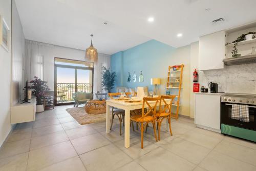 Iconic Views Apt With Balcony Close to the Beach, Dubai (photo 10)