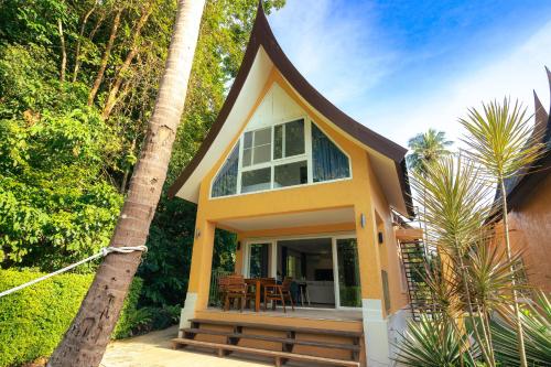 Solario Beachfront Villa - Koh Chang