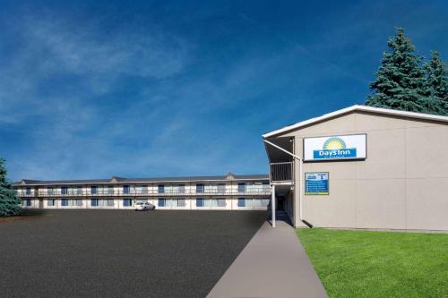 ทัศนียภาพภายนอกโรงแรม, Days Inn by Wyndham Birch Run in เบิร์ช รัน (MI)