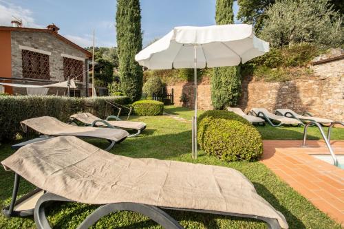 Úszómedence, Casetta di Butia, Ginestra apartment with swimming pool in Borgo A Mozzano