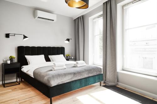 HOUSEHOST Apartament :Miodowa 42/4b 1