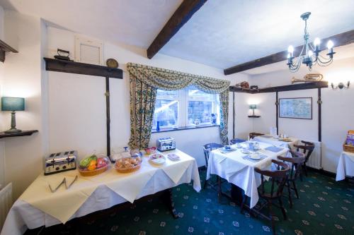 Dalesgate Hotel - image 5