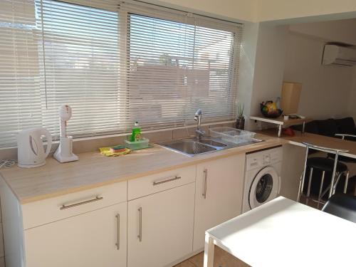 Kitchen, Nicosia rest and relax 1 bedroom apartment in Tseri