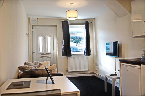 Guest Homes - Clacton Coastal Hideaway