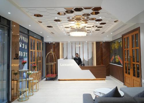 ล็อบบี้, Hotel Luxurio ( In-House Barista Cafe, Near Golden Temple ) in อมฤตสาร์