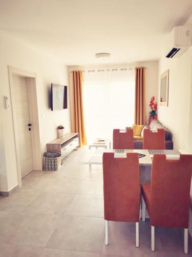 Apartmani MARCO,LUKAS,PATRICK,DAVID,blizu centra i mora sa FREE privatnim parkingom 1