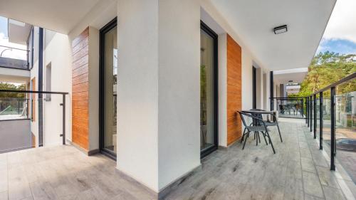 One-Bedroom Apartment image 1