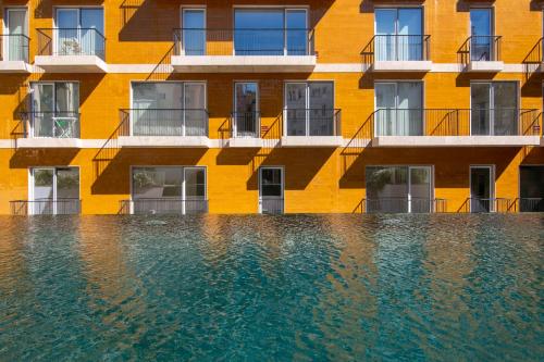 Bright 1 BDR Apartment W/ Pool View by LovelyStay, Lisbonne (photo 9)