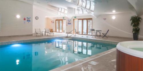 Swimmingpool, Cape Cornwall Club in Penzance