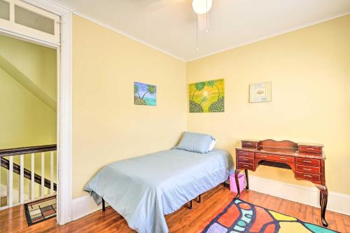Guestroom, Allenhurst Abode with Porch and Central Location! in Asbury Park (NJ)