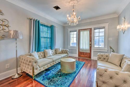 Glam New Orleans Vacation Rental with Deck!