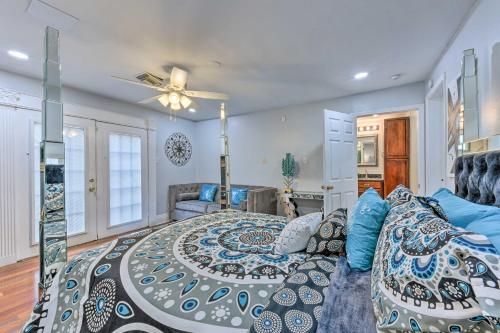 Glam New Orleans Vacation Rental with Deck!