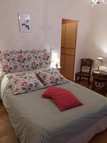 1 queen bed