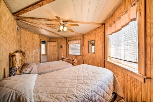 Hidden Cabin with 200 Acres about 10 Miles to State Park! - image 10