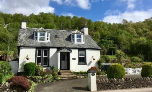 TwoStones - Accommodation - Arrochar