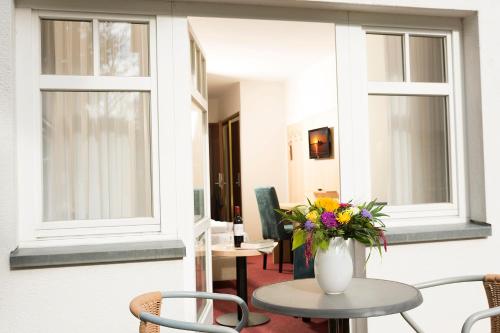 Garni Eden Hotels - image 8