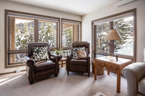 Steps to Ski Lifts - Condo with Walk-Out Patio! in Big Sky, USA